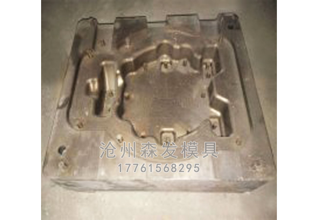 泵殼覆膜砂模具